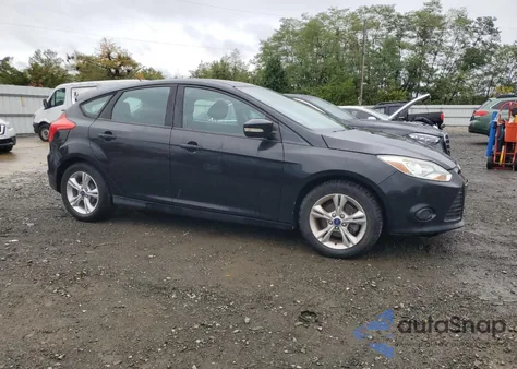 2013 Ford Focus Se z USA, uszkodzony, nr VIN 1FADP3K26DL203076